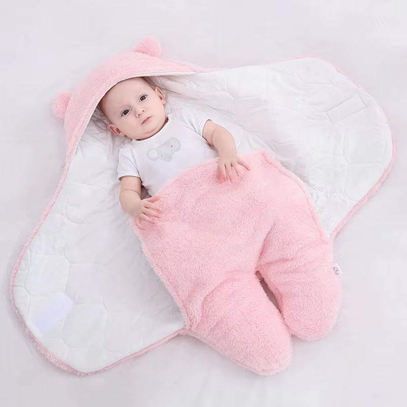 Winter Newborn Male and Female Babies Sleep in Coral Plush Embracing Clothes 3M-6M